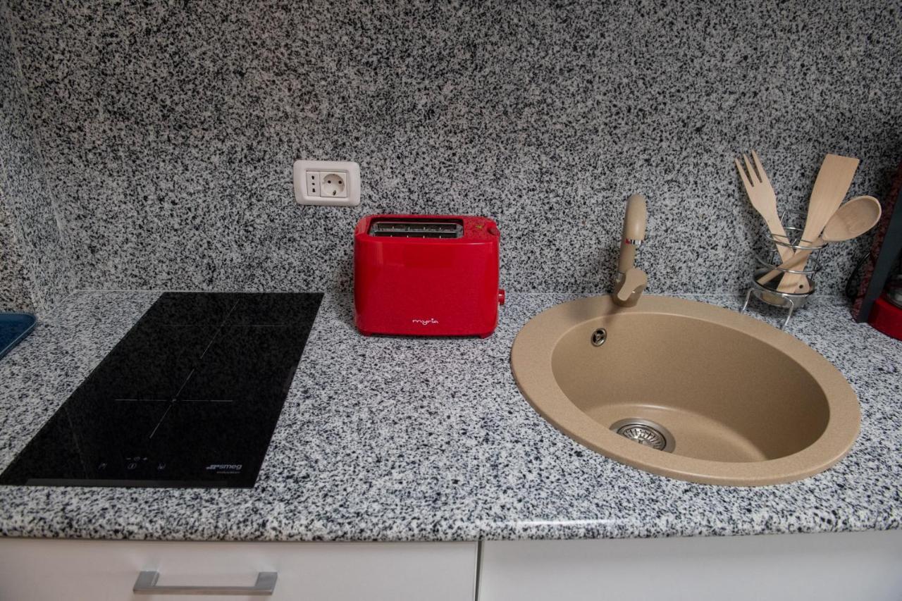 Apart Hotel Center Piatra Neamţ Екстериор снимка